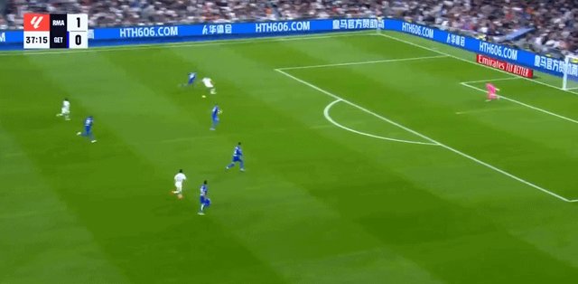 1733097767915078881.gif 1733097767915078881.gif